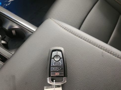 New 2025 Ford F150 Lariat w/ Equipment Group 502A High image 21