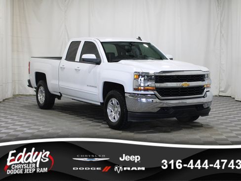 Used 2019 Chevrolet Silverado 1500 LT AWD/4WD image 1