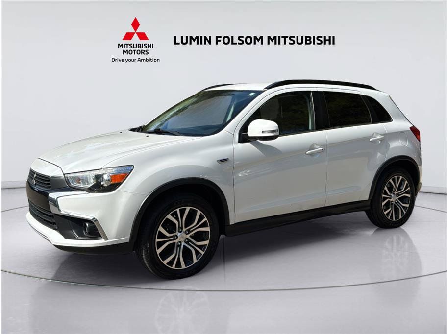 Used 2016 Mitsubishi Outlander Sport SEL FWD image 1