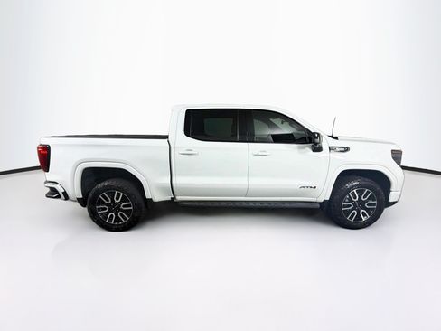 Used 2022 GMC Sierra 1500 AT4 w/ AT4 Premium Package AWD/4WD image 10