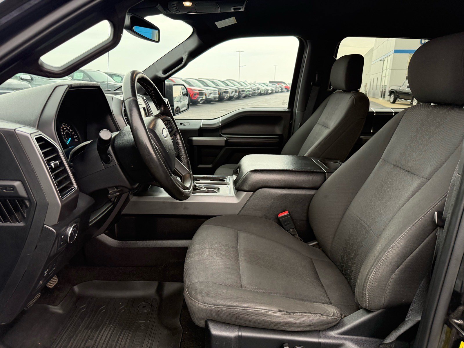 Used 2019 Ford F150 4x4 SuperCrew image 11