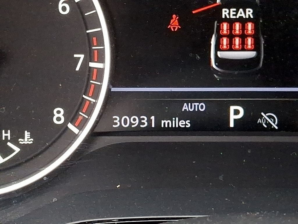 Used 2024 Nissan Pathfinder SV AWD/4WD image 19