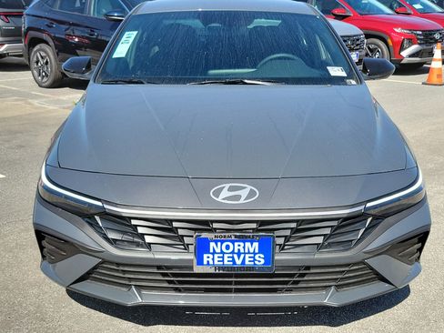 Used 2026 Hyundai Elantra Sport FWD image 7