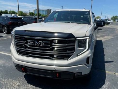 New 2026 GMC Sierra 1500 AT4 w/ Technology Package AWD/4WD image 5