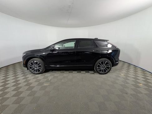 Used 2027 Cadillac Optiq Sport w/ LPO, Floor Liner Package AWD/4WD image 18