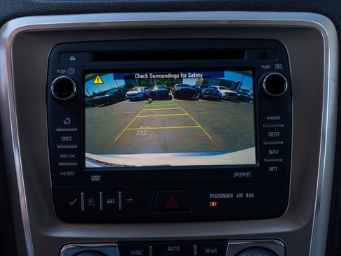 Used 2013 GMC Acadia Denali AWD/4WD image 12