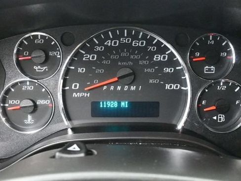 Used 2025 GMC Savana 2500 w/ Driver Convenience Package RWD image 26