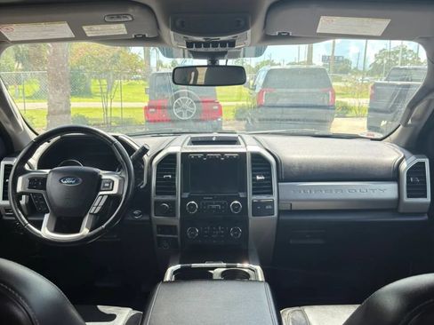 Used 2021 Ford F350 Lariat w/ Lariat Ultimate Package AWD/4WD image 10