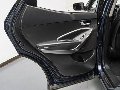 Used 2018 Hyundai Santa Fe Sport image 59