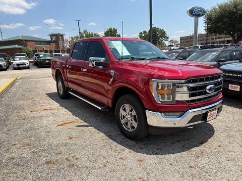 Used 2023 Ford F150 Lariat w/ Trailer Tow Package AWD/4WD image 3