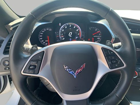 Used 2019 Chevrolet Corvette Stingray Coupe w/ Carbon Flash Badge Package RWD image 13