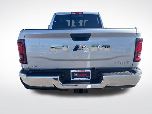 New 2026 RAM 2500 Tradesman AWD/4WD image 4