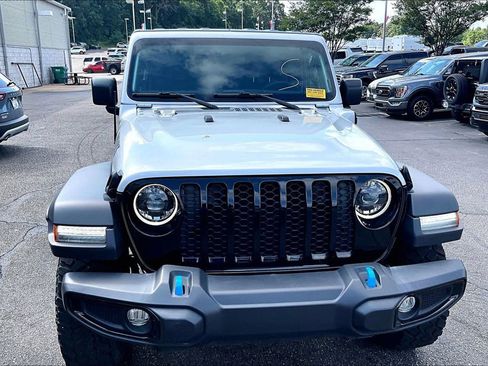 Used 2023 Jeep Wrangler Unlimited w/ Cold Weather Group AWD/4WD image 5