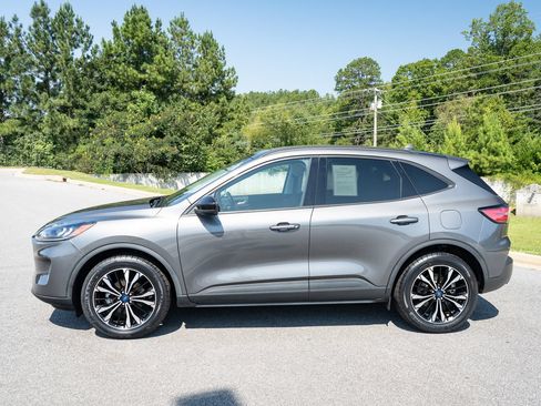 Used 2022 Ford Escape SEL w/ SEL Stealth AWD Package image 5
