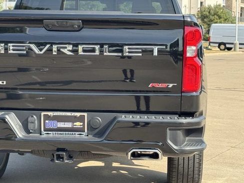 Used 2025 Chevrolet Silverado 1500 RST w/ Convenience Package II AWD/4WD image 7