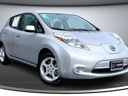 Used 2014 Nissan Leaf SV w/ LED & Quick Charge Package