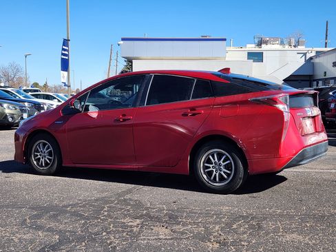 Used 2017 Toyota Prius Two w/ Prius Two Safety Plus Package image 27