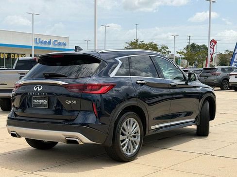 Used 2024 INFINITI QX50 Luxe w/ Accent Package FWD image 4