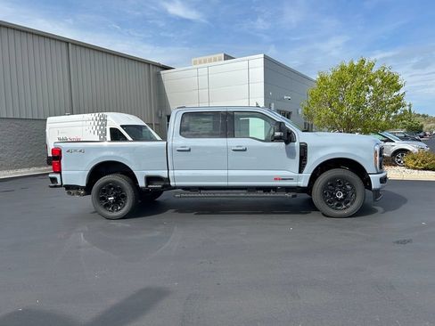 New 2027 Ford F250 Lariat w/ Black Appearance Package AWD/4WD image 5