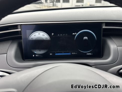 Used 2023 Hyundai Tucson Limited w/ Winter Package image 33