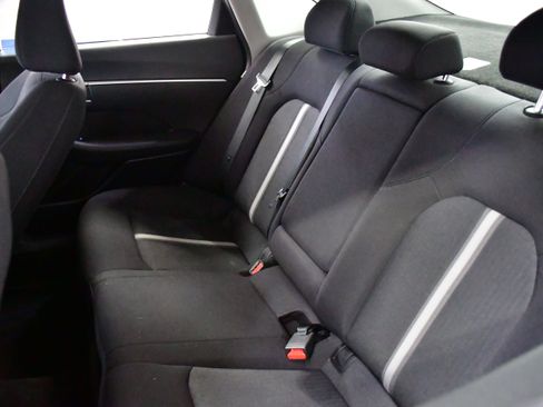Used 2025 Hyundai Sonata SEL FWD image 11