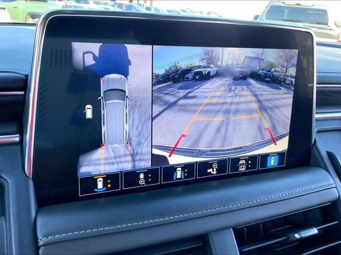 Used 2021 Chevrolet Tahoe Z71 w/ Z71 Signature Package image 25