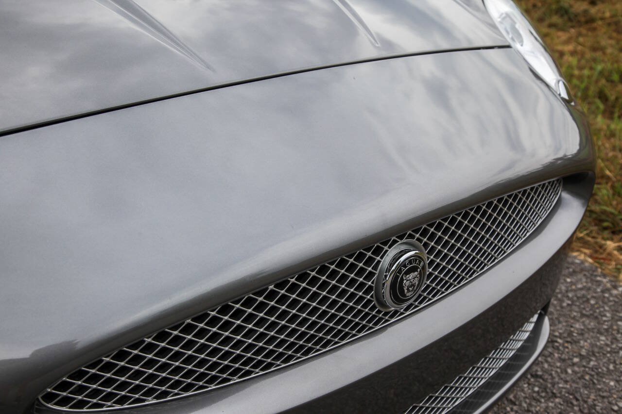 Used 2009 Jaguar XKR R RWD image 28