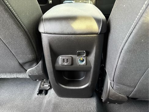 Used 2019 Chevrolet Colorado LT w/ LT Convenience Package image 10