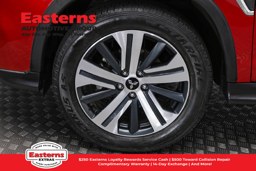 Used 2025 Mitsubishi Outlander Sport SE AWD/4WD image 34