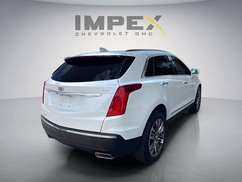 Used 2018 Cadillac XT5 Premium Luxury FWD image 5