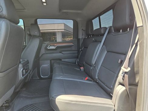 Used 2023 GMC Sierra 1500 Denali w/ Technology Package AWD/4WD image 13