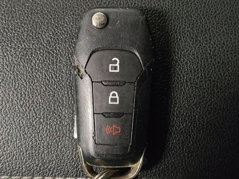 Used 2021 Ford Escape S image 32