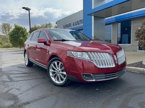 Used 2011 Lincoln MKT AWD w/ 201A Rapid Spec Order Code image 1