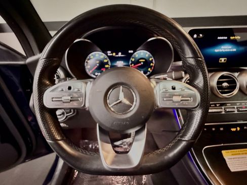 Used 2022 Mercedes-Benz GLC 300 image 27
