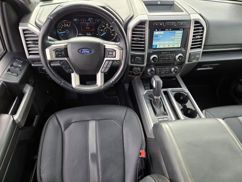 Used 2018 Ford F150 Platinum w/ Equipment Group 701A Luxury image 13