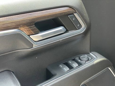 Used 2023 Chevrolet Silverado 1500 RST AWD/4WD image 14