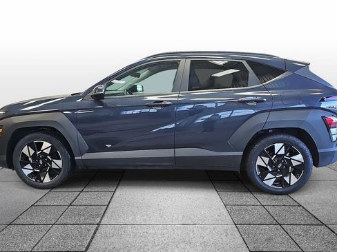 Used 2025 Hyundai Kona SEL image 8