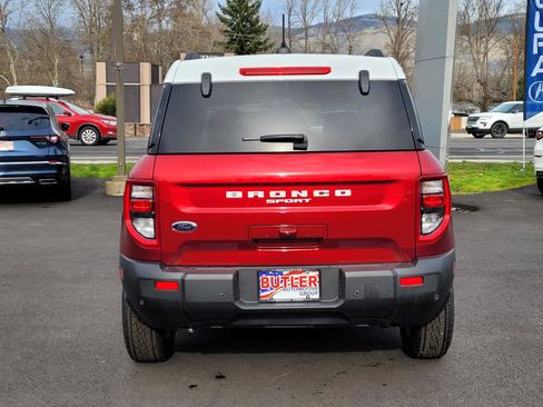 New 2025 Ford Bronco Sport Heritage w/ Convenience Package image 6