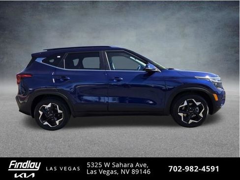 Used 2024 Kia Seltos EX FWD image 5