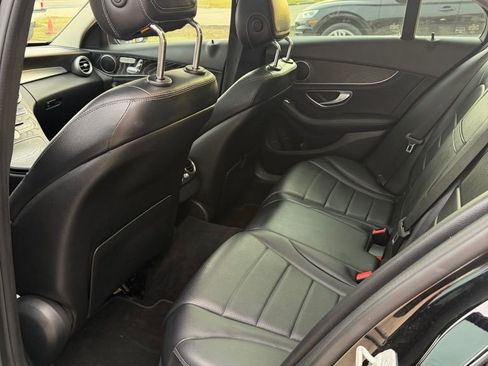 Used 2016 Mercedes-Benz C 300 Sedan image 9