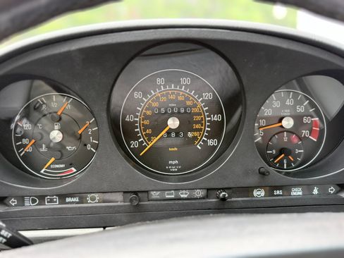 Used 1989 Mercedes-Benz 560 SL image 13