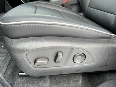 New 2026 Buick Enclave Preferred w/ Power Package image 11