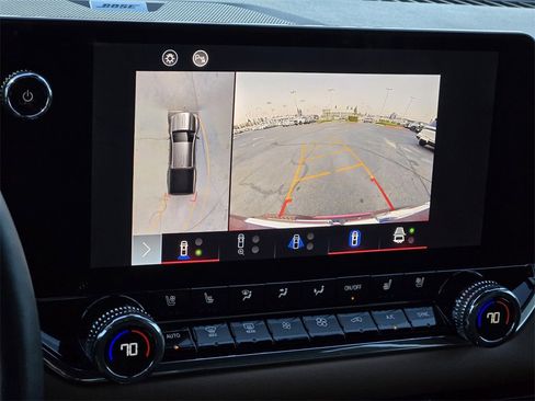 Used 2023 GMC Canyon AT4 w/ AT4 Premium Package image 19