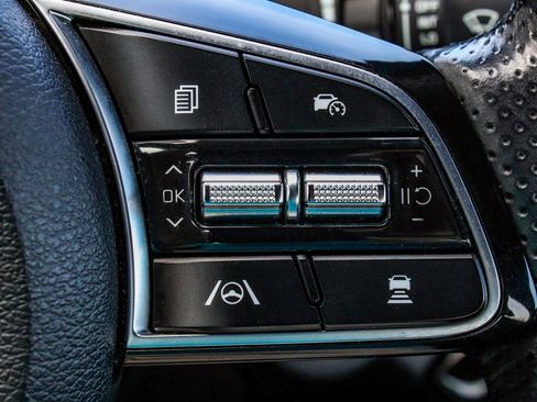 Used 2023 Kia Forte GT-Line w/ GT-Line Technology Package FWD image 28