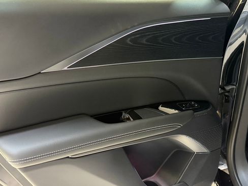 New 2026 Cadillac Lyriq Sport image 39