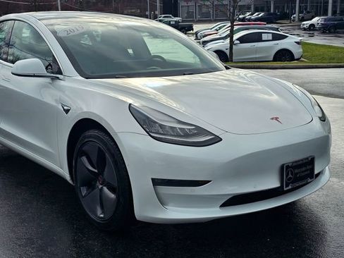 Used 2019 Tesla Model 3 Long Range image 2