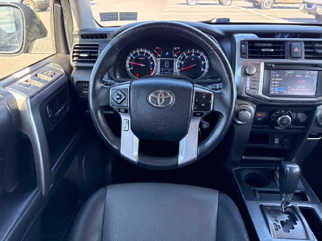 Used 2018 Toyota 4Runner SR5 Premium AWD/4WD image 19