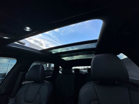 New 2026 Kia Sorento SX Prestige image 51