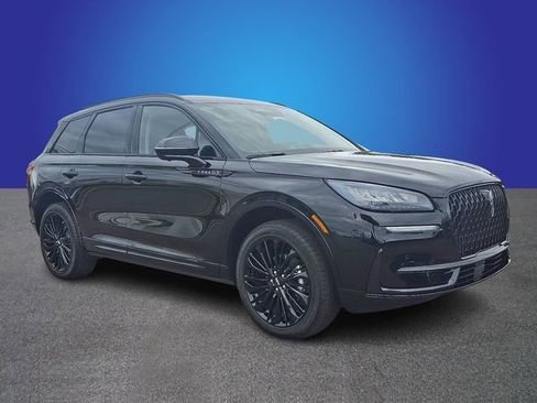 New 2026 Lincoln Corsair Premiere image 2