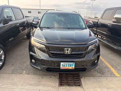 Used 2022 Honda Pilot Special Edition image 2